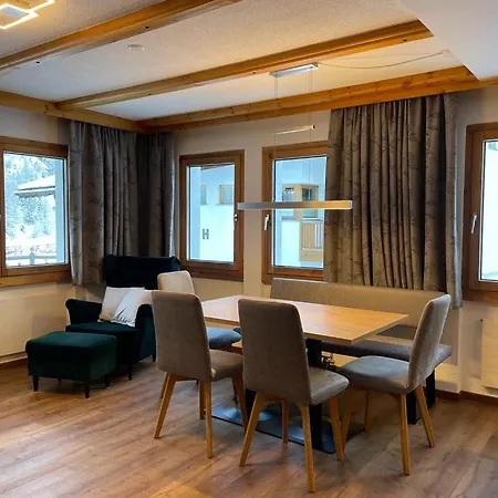 Chasa Ravaischa Apartment Samnaun