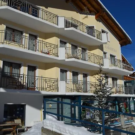 Chasa Ravaischa Apartment *