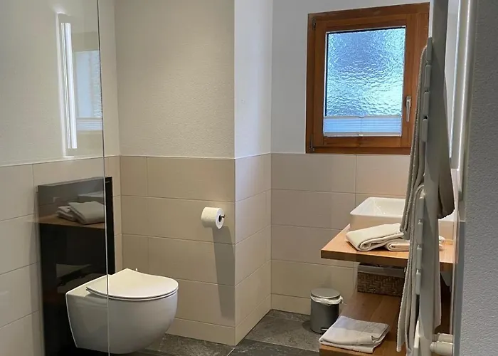 Chasa Ravaischa Apartamento *