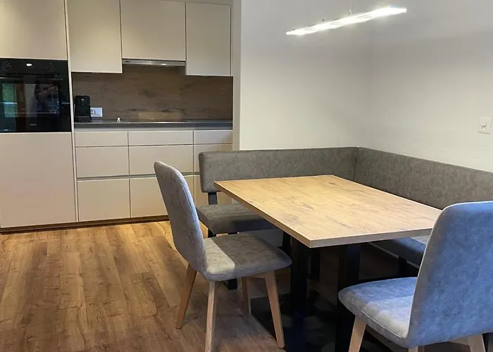 Apartamento Chasa Ravaischa *